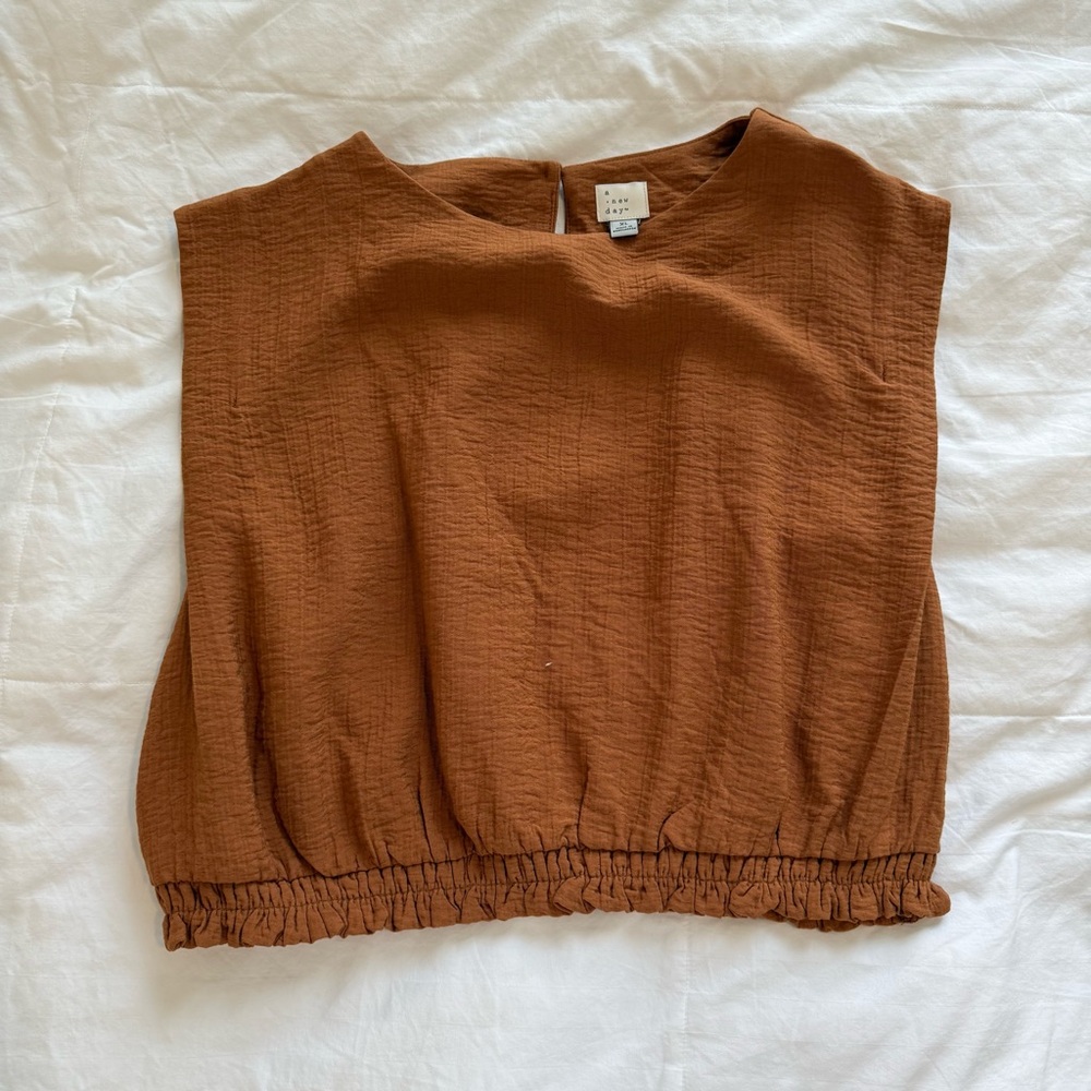 a new day Rust Brown Sleeveless Crop Tank